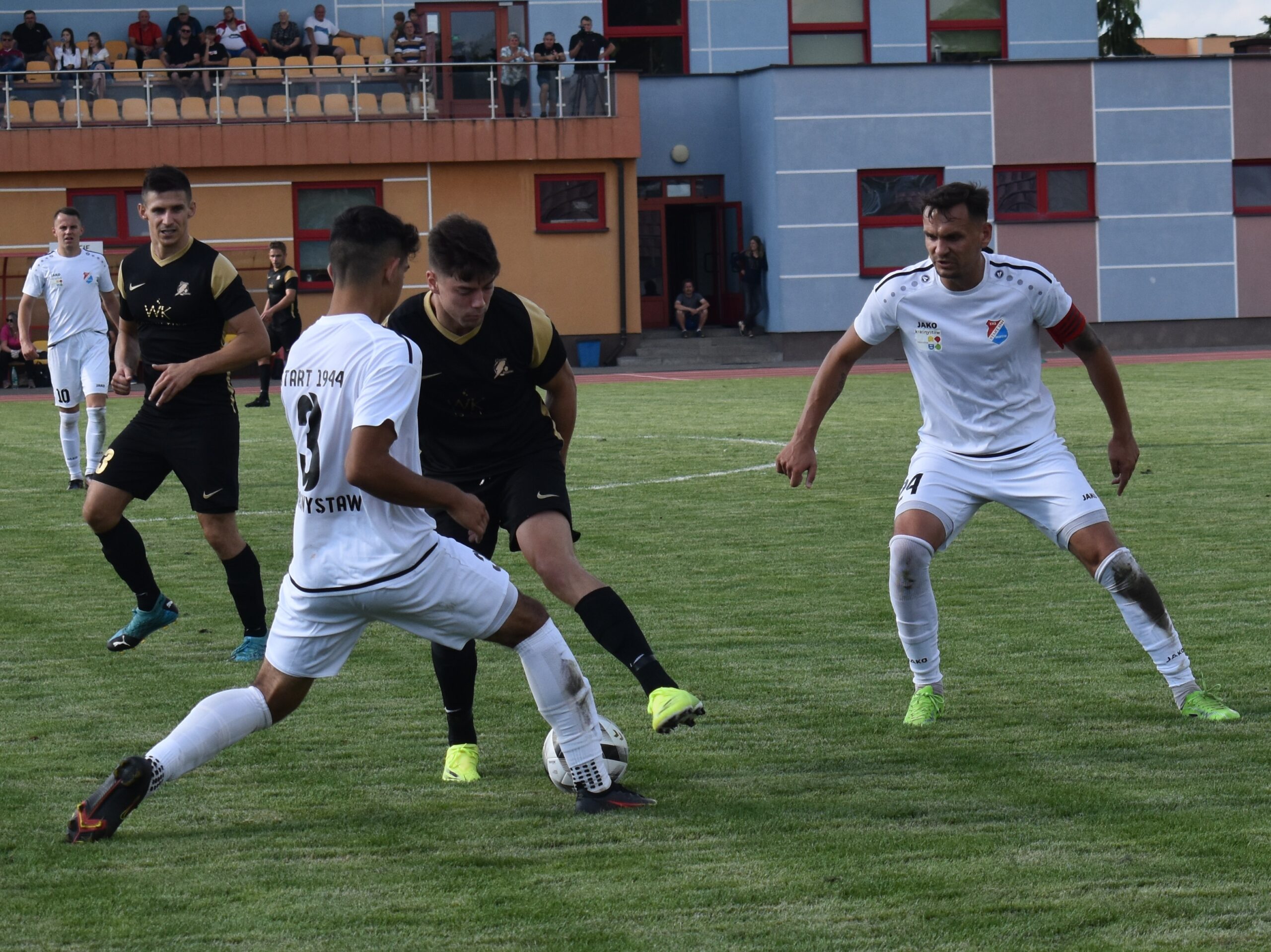 Read more about the article Ligowa inauguracja na remis