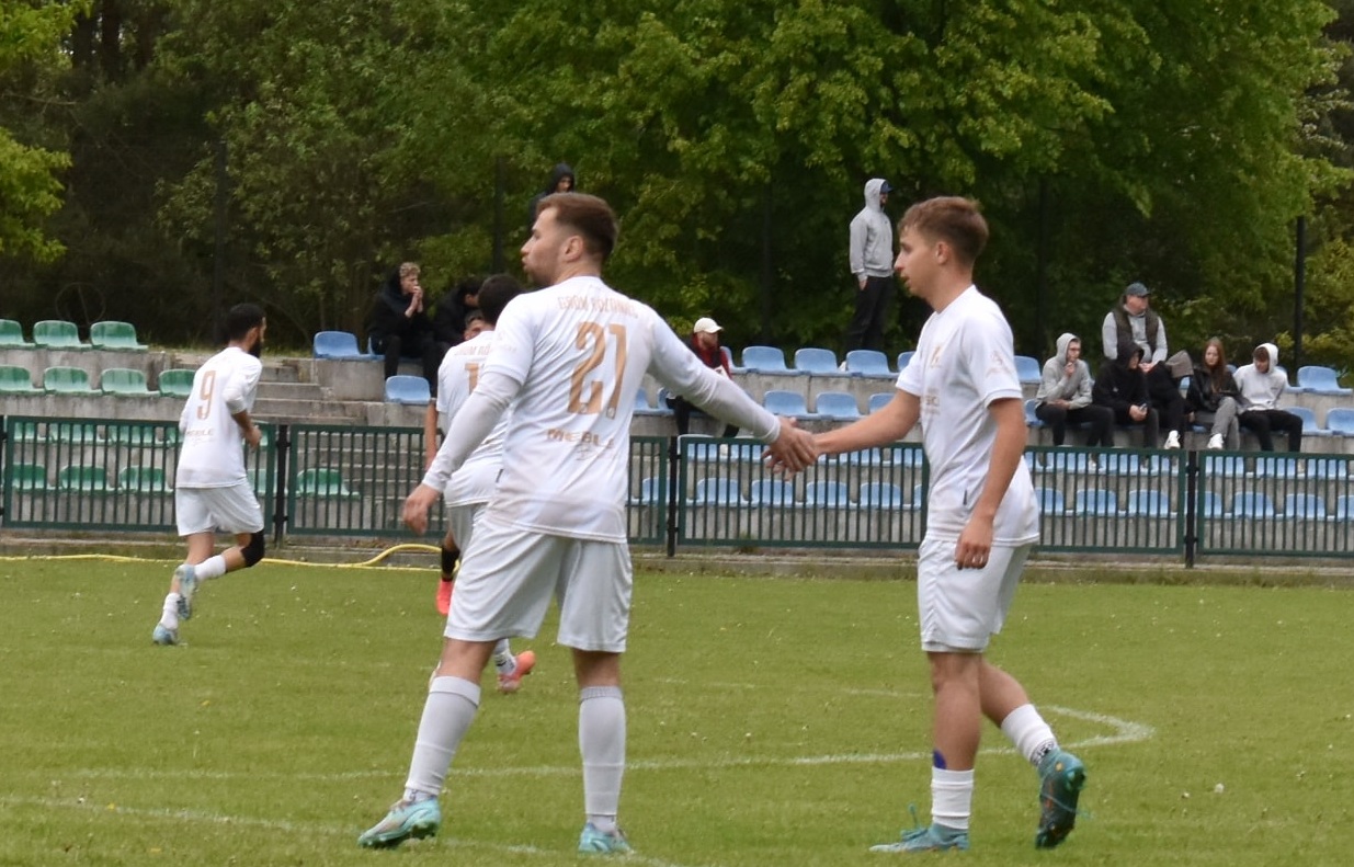 Read more about the article Trzy punkty wyrwane w doliczonym czasie gry