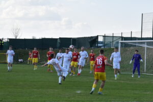 Read more about the article Grom bez szans w starciu z Gryfem