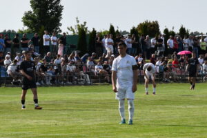 Read more about the article Derby na remis